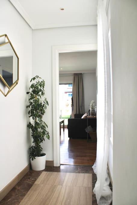 Apartment Gran Via-plaza Espana 2 *
