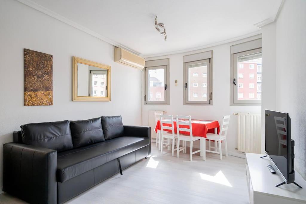Cozy Family Tetuan/estrecho B.m7 * Madrid