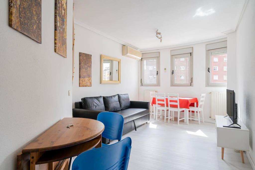 Cozy Family Tetuan/estrecho B.m7 Apartment Madrid