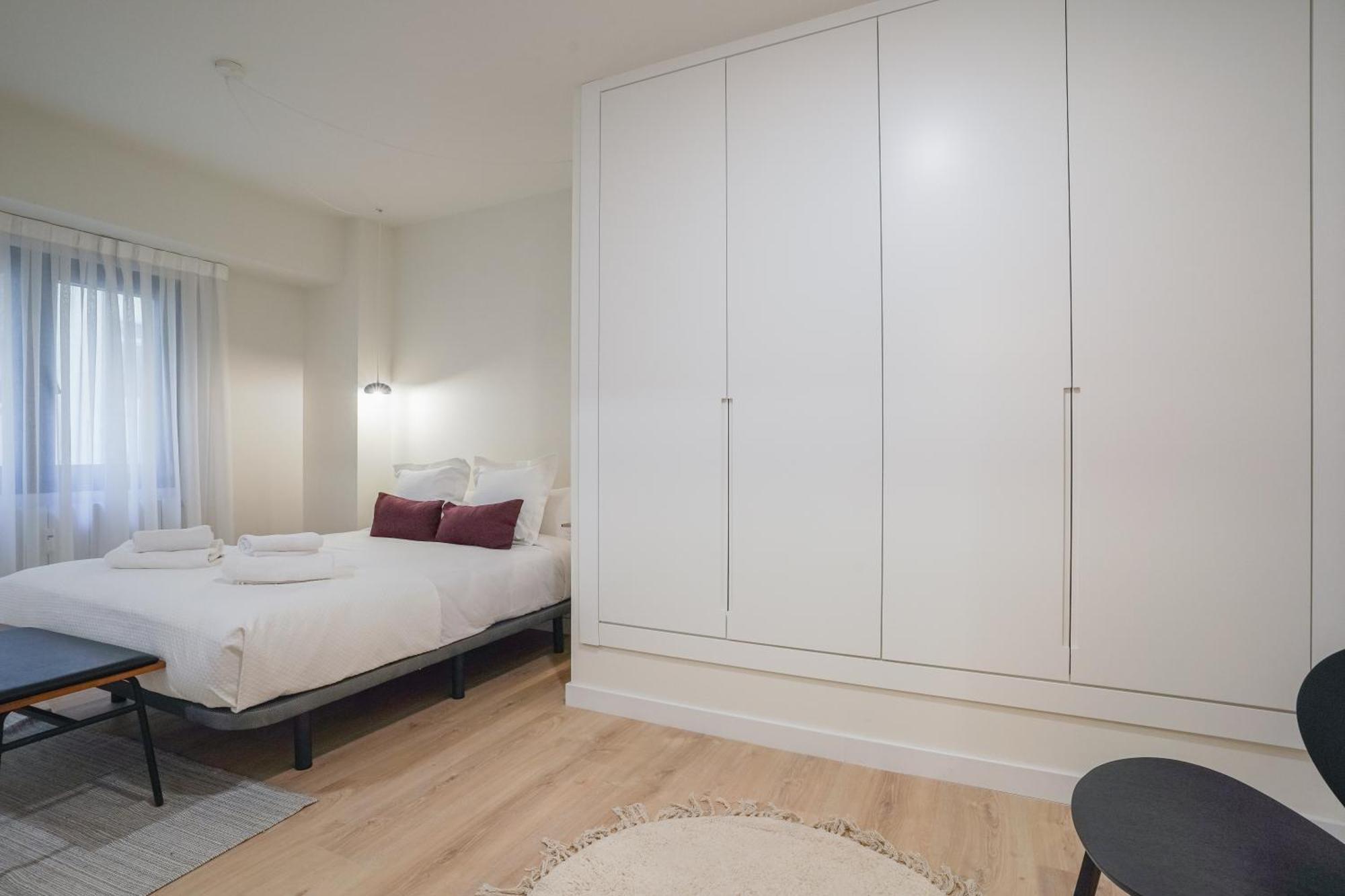 Modern Duplex-2bedrooms 2bathrooms-ventas * Madrid
