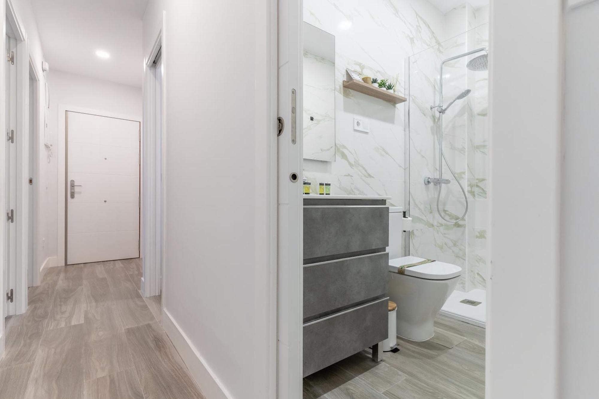 Modern With Terrace-2 Bedrooms 2 Bathrooms-tetuan Apartamento *