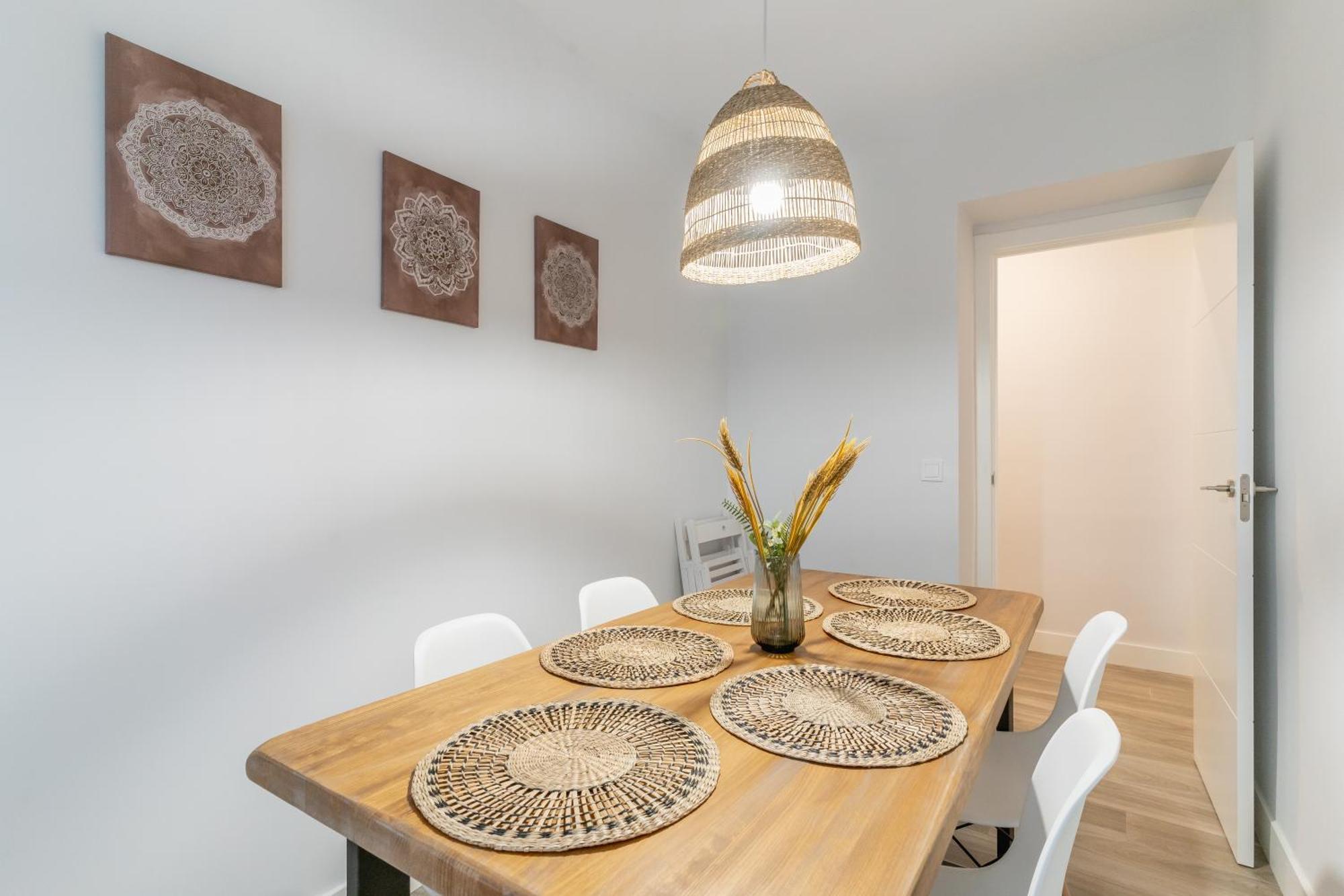 Modern With Terrace-2 Bedrooms 2 Bathrooms-tetuan * Madrid