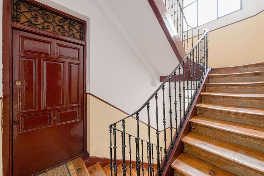 Flat Next To The Paseo Del Prado With Balcony - A5 Apartment Madrid
