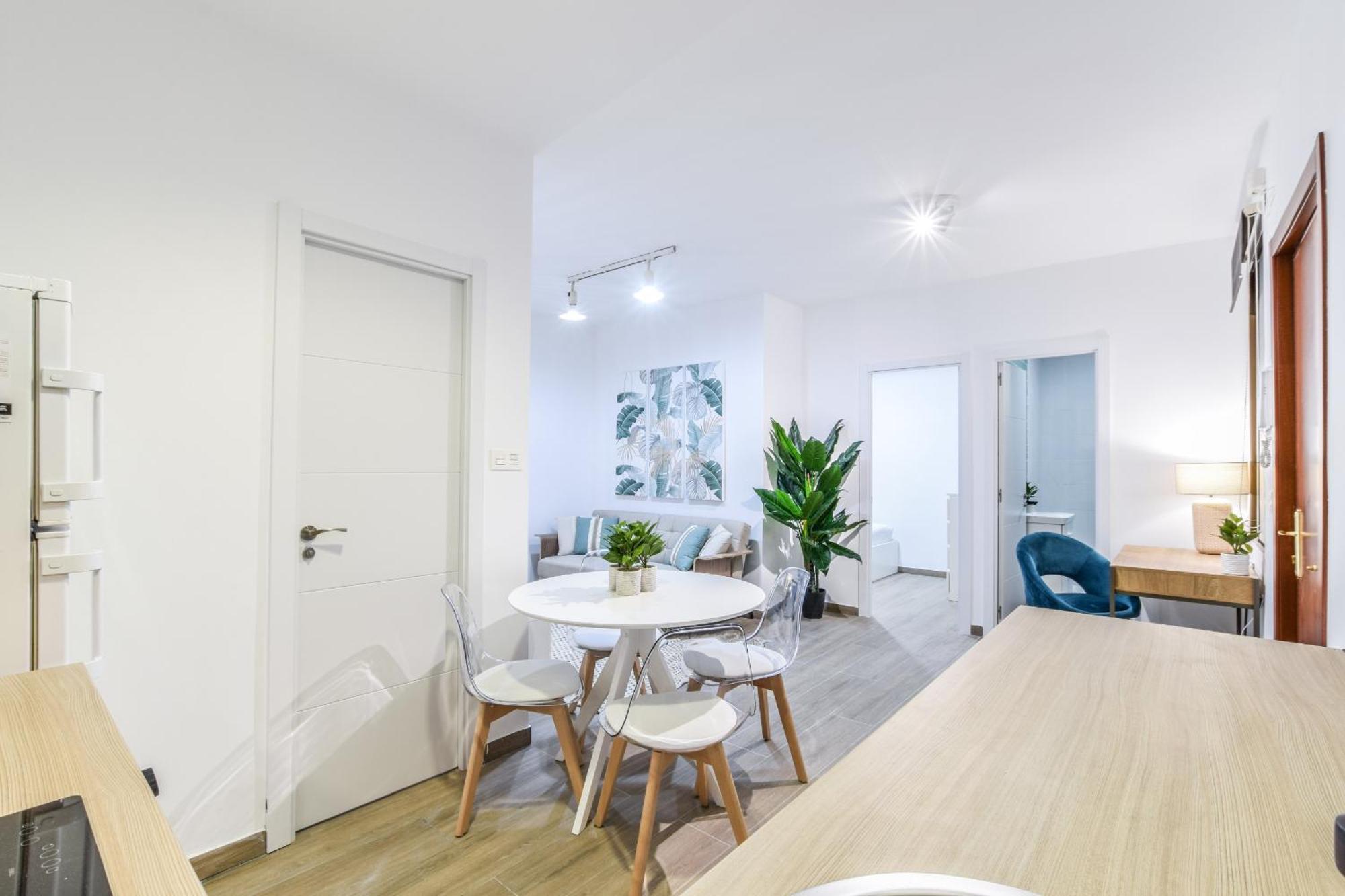 Apartamento Reformado En El Barrio De Las Letras