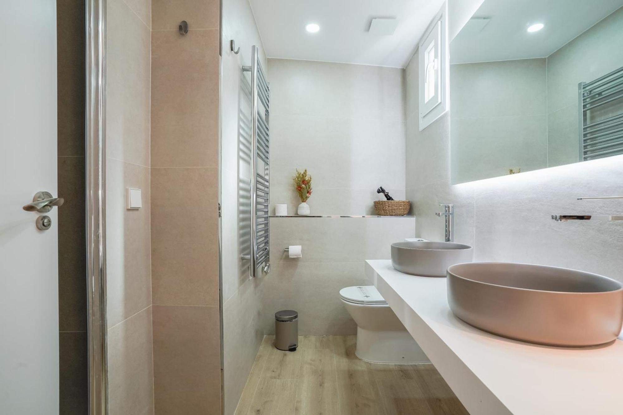 Apartamento Modern Duplex-3bedrooms 3bathrooms-lavapies
