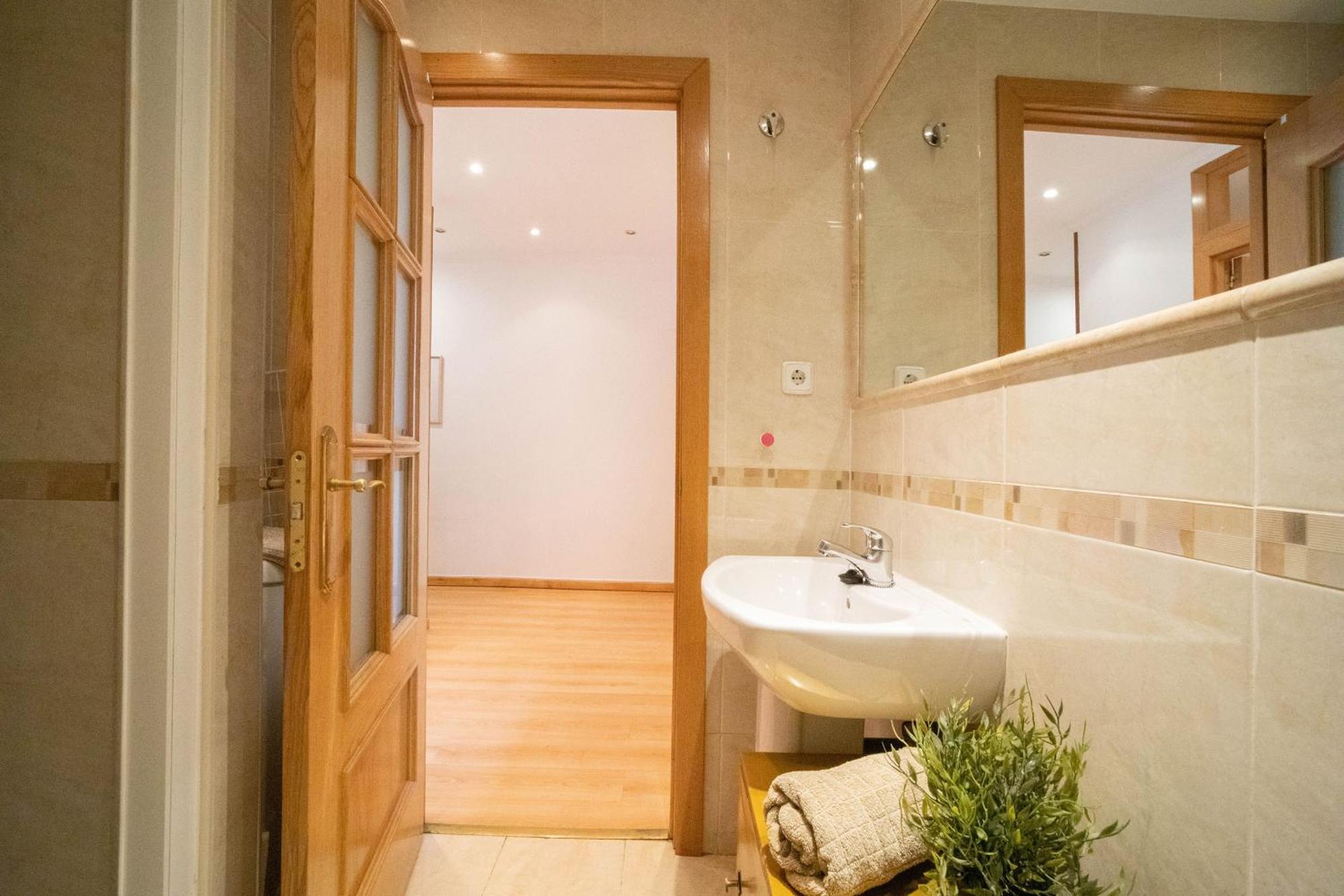 Con Encanto Y Luz En Pleno Centro Apartment *