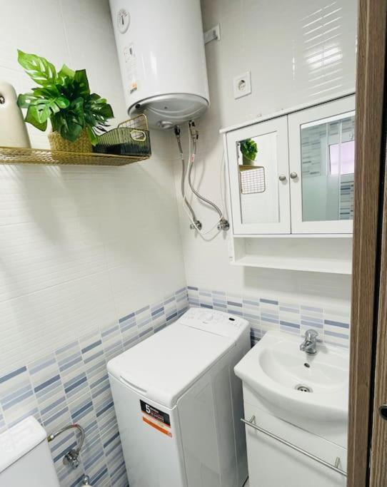 Acogedor Estudio Usera1 Apartment *