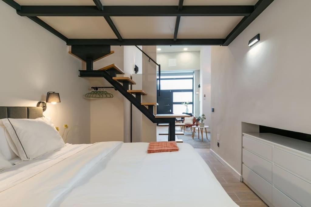 Apartment Beautiful Duplex In Front Of Vista Alegre Palace *