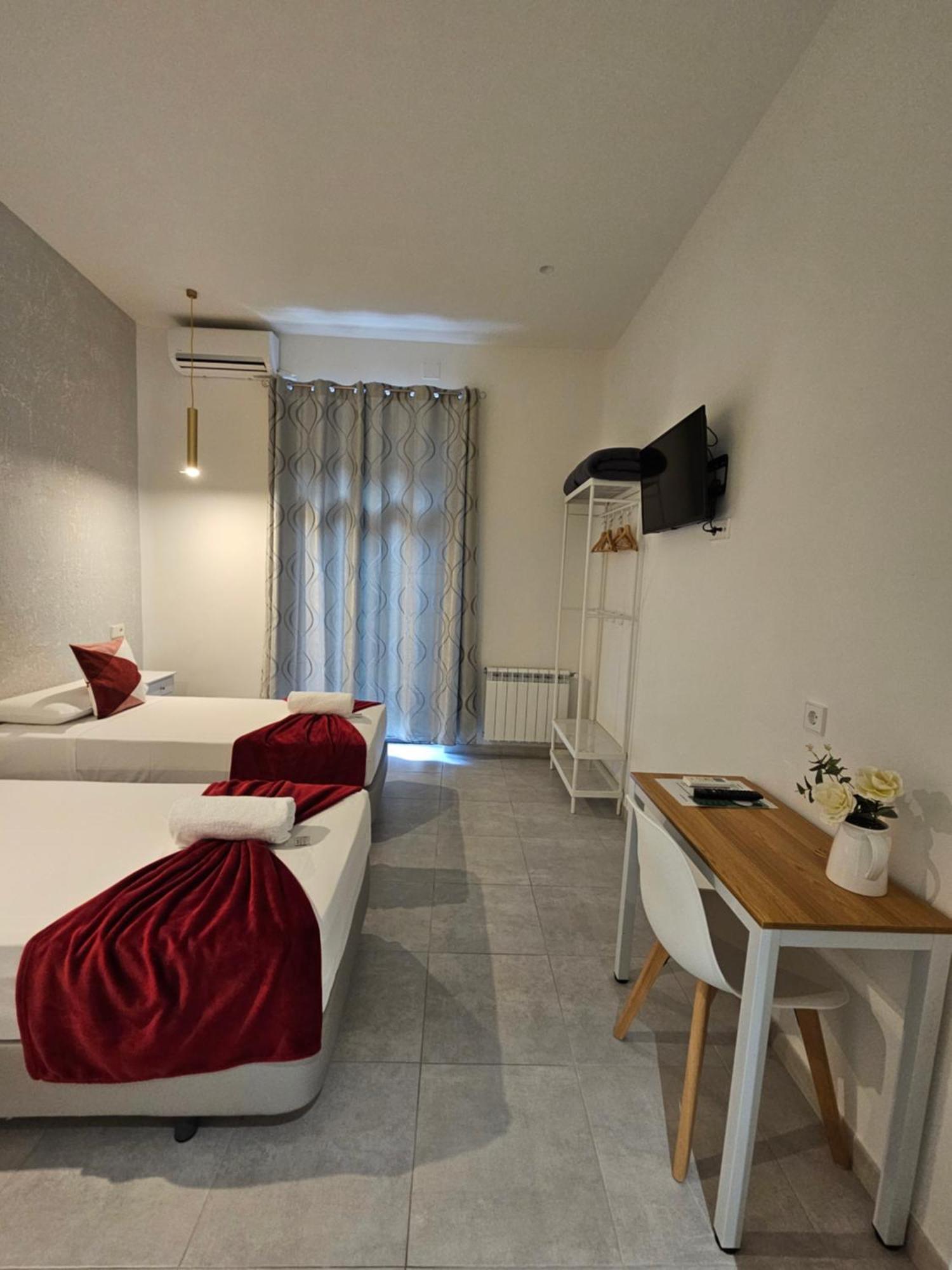 Guest house Casa Lemus *