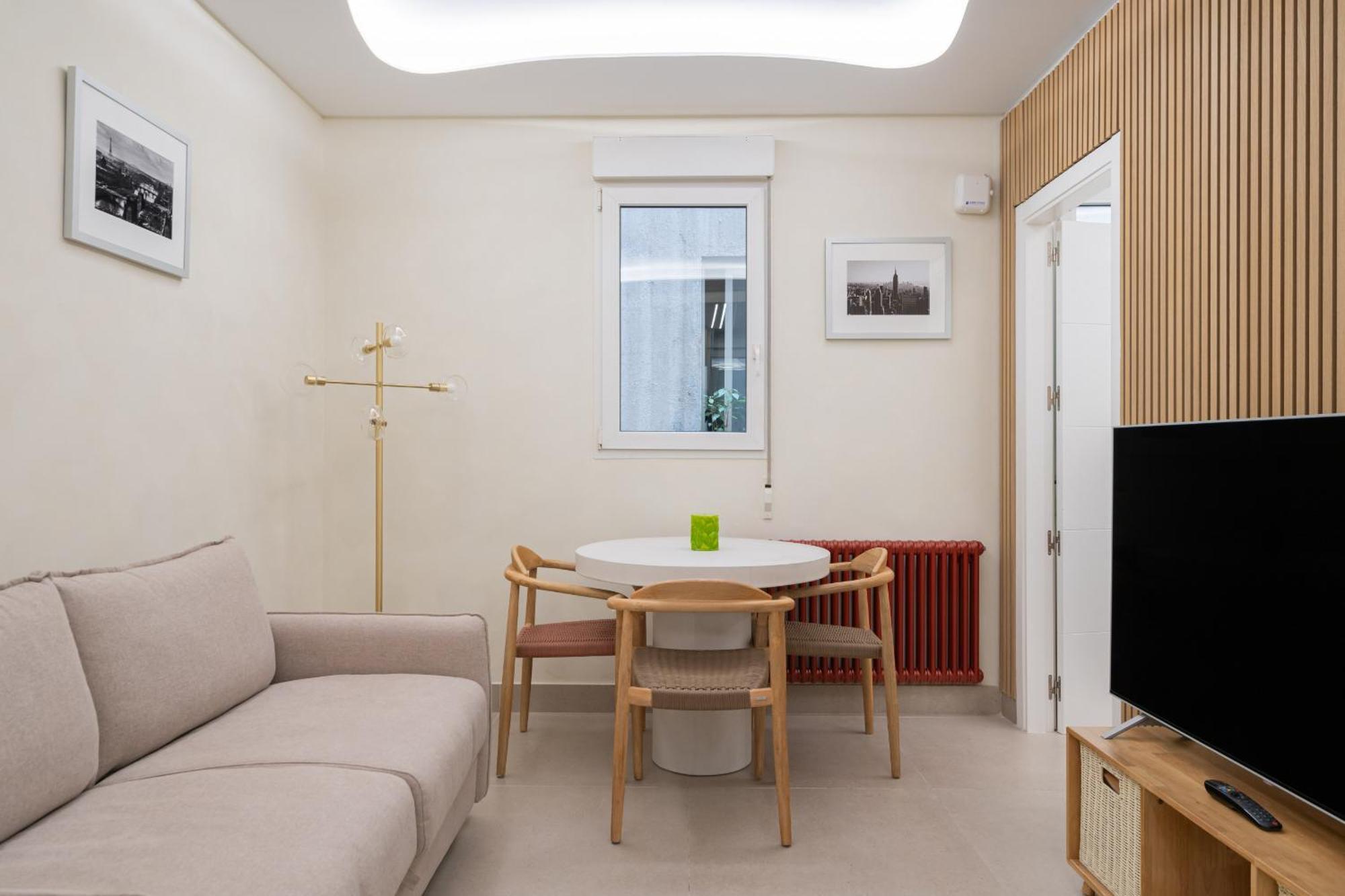 Exclusivo En El Retiro Metro Ibiza Apartment *