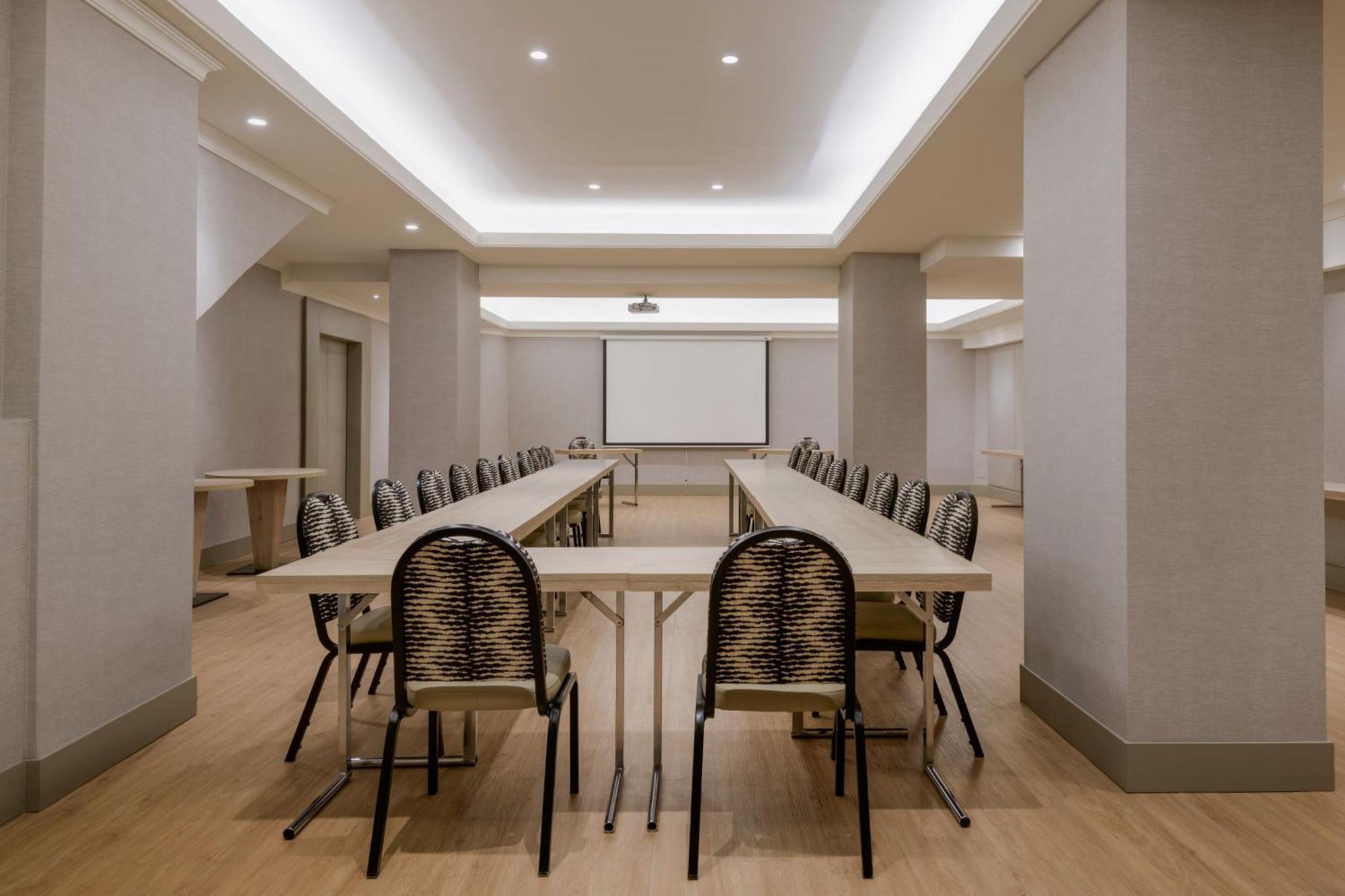 Ac Carlton By Marriott