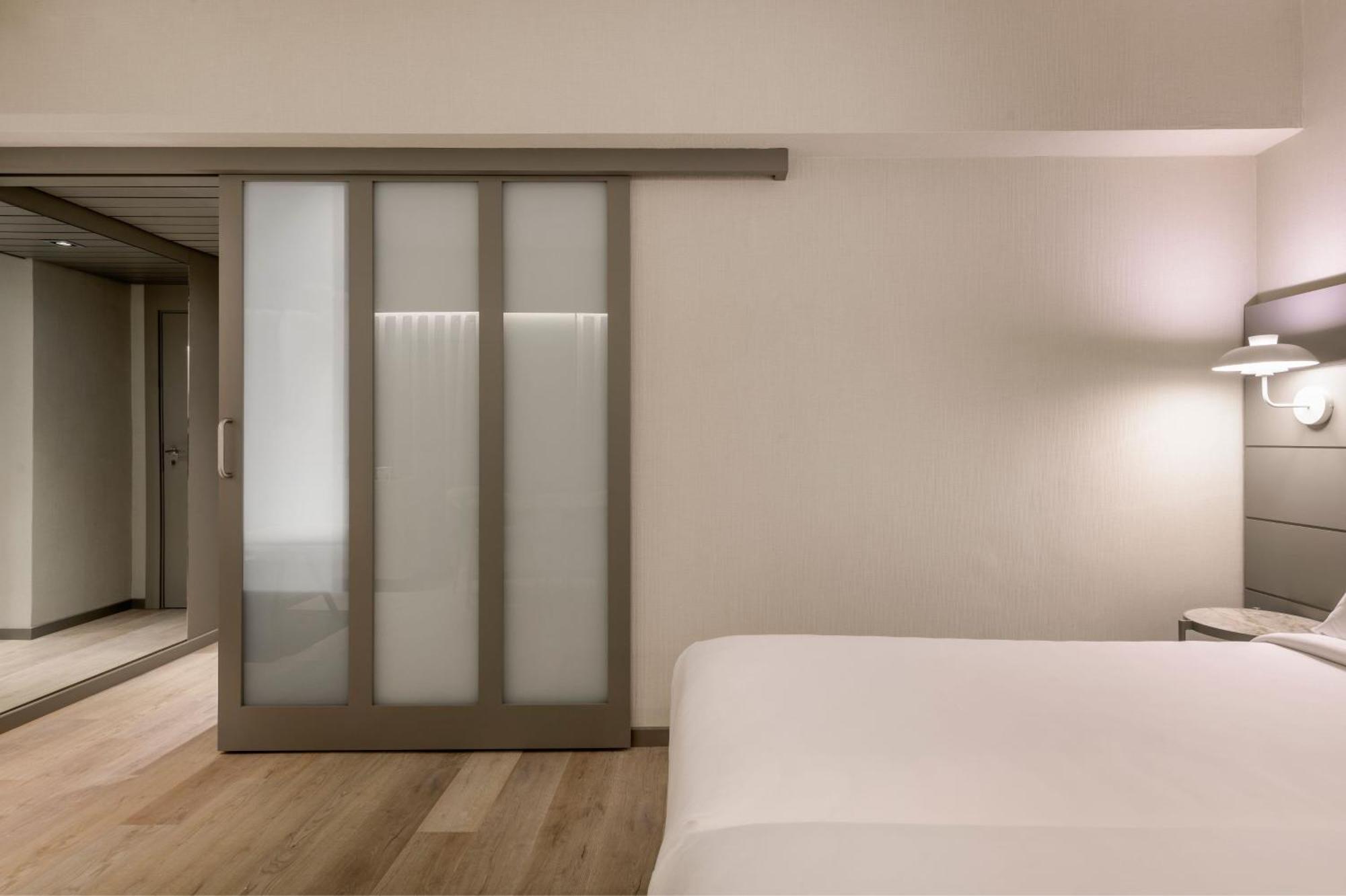 Ac Carlton By Marriott Madri