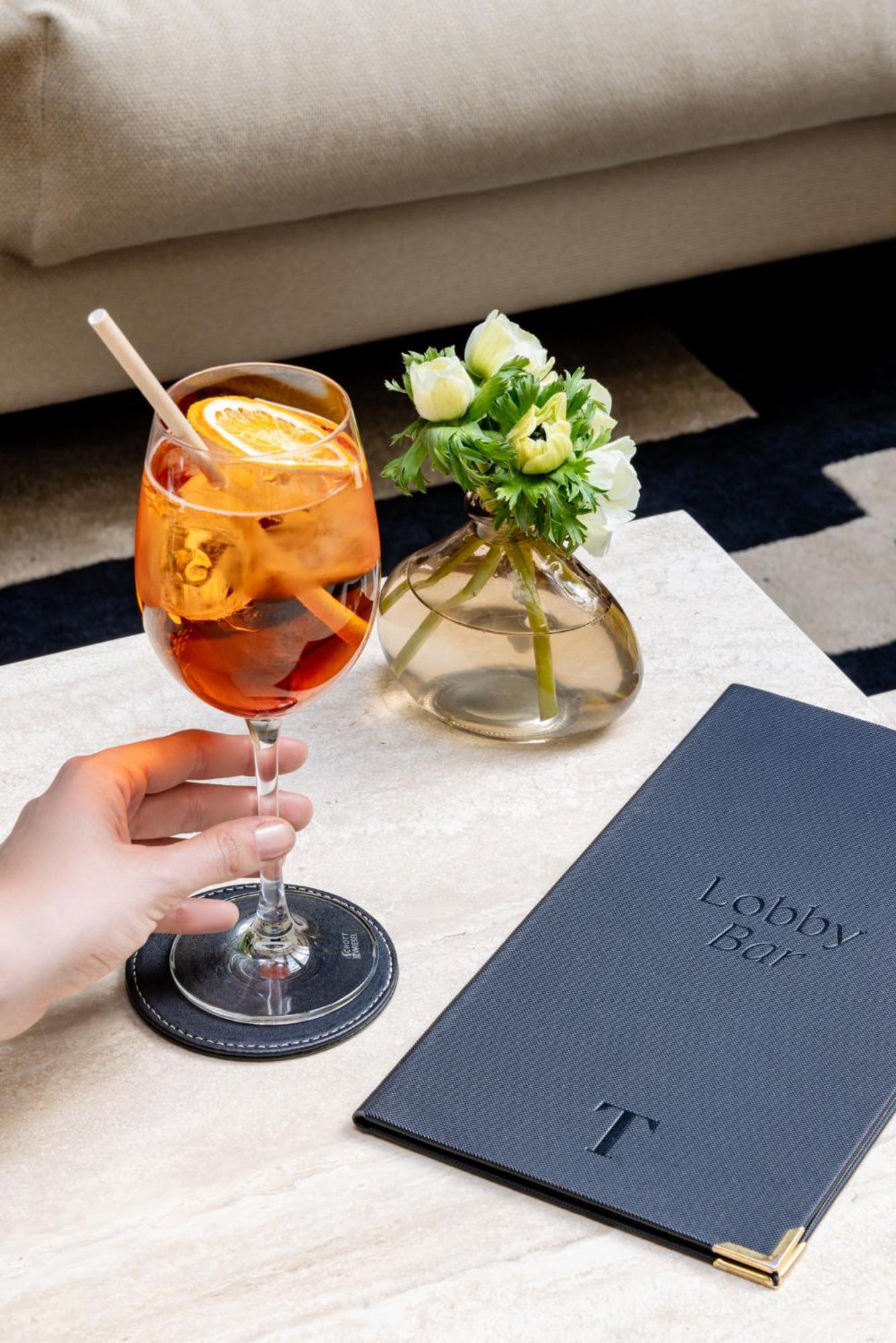 Totem Madrid, A Small Luxury Of The World 4*
