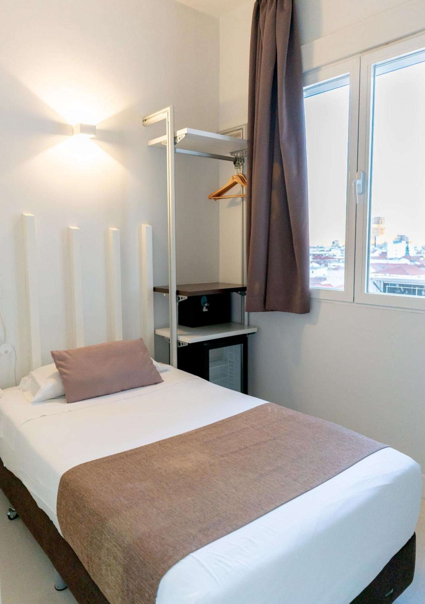 Hostel Gran Via 44