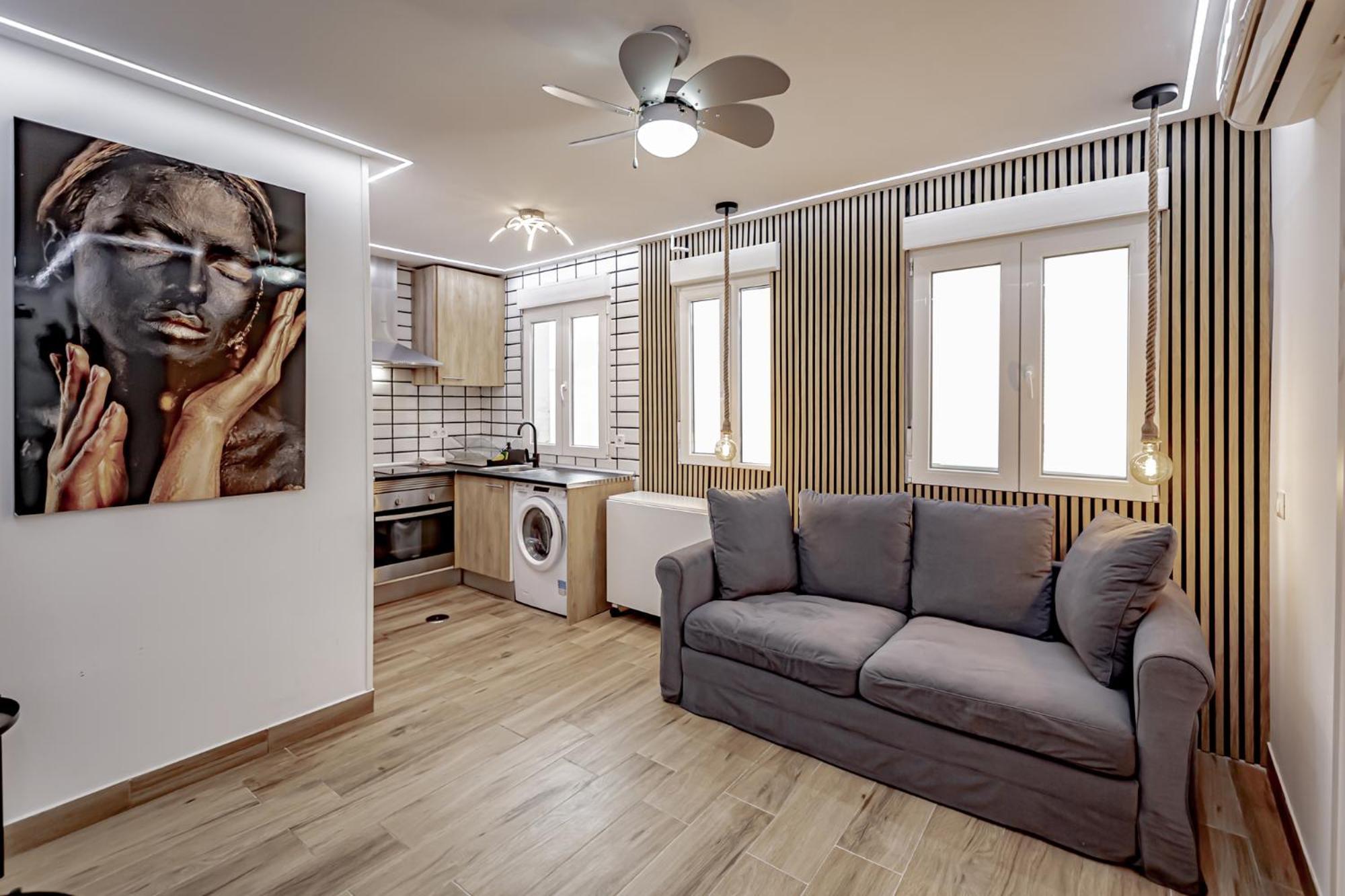 Estrecho Apartamento Madri