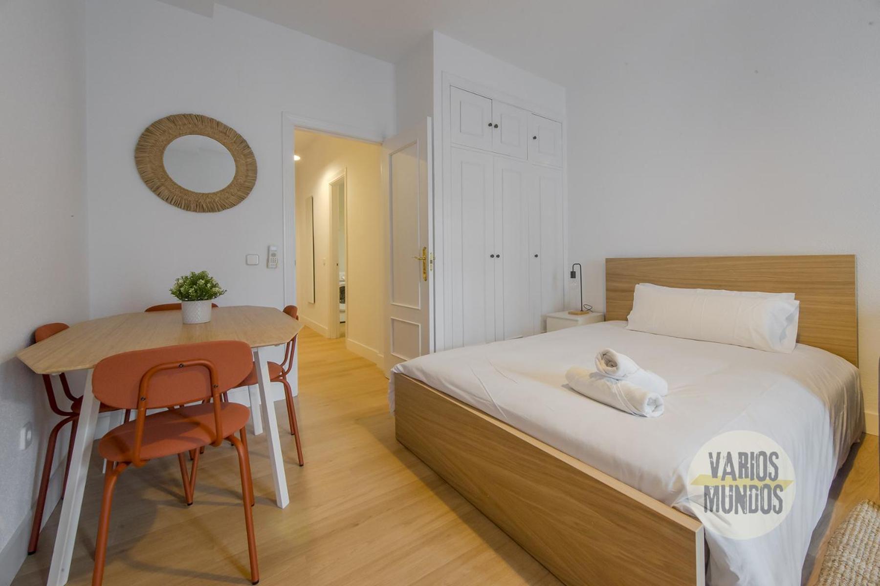 Comodo Y Centrico Loft En Calle Carretas - Centro