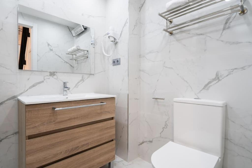 Urban Loft Near Atocha Apartment *