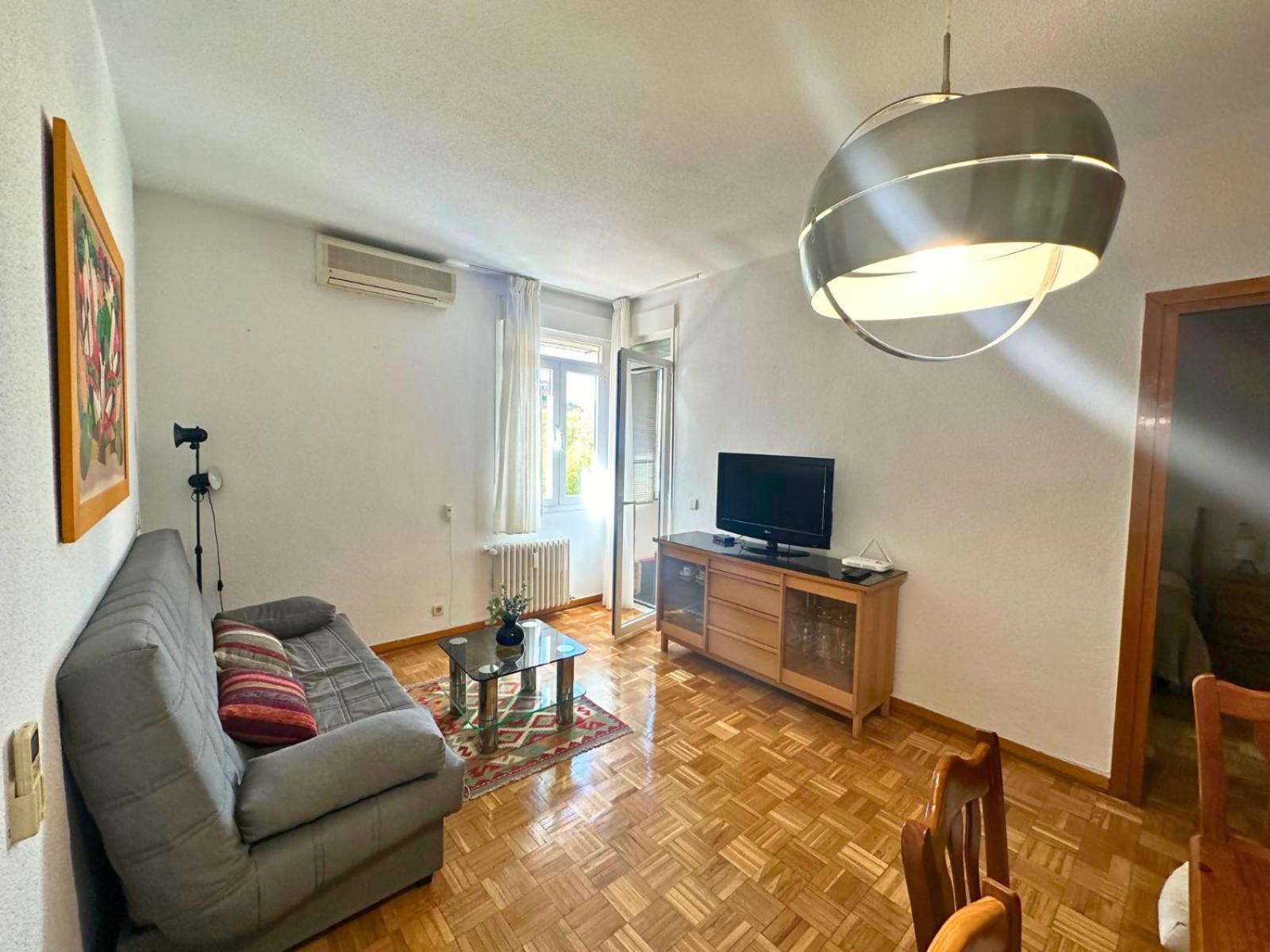 Apartamento Acogedor Al Lado Del Estadio Bernabeu Madri