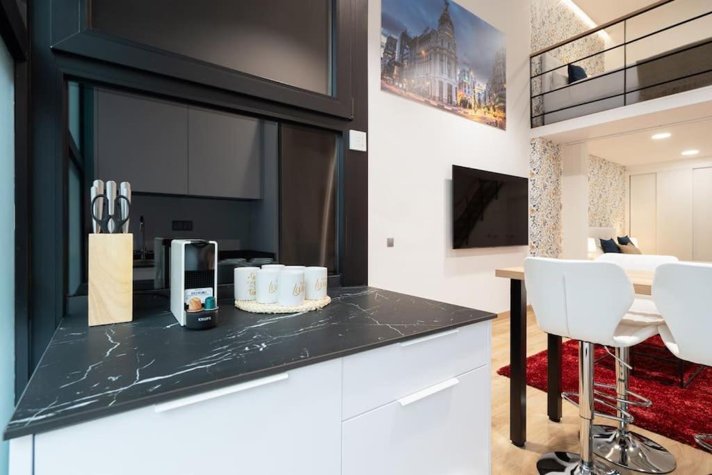 Urban Loft Near Atocha Apartment *