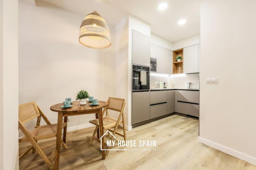 Myhousespain - Nuevo Piso Reformado En Malasana * Madrid