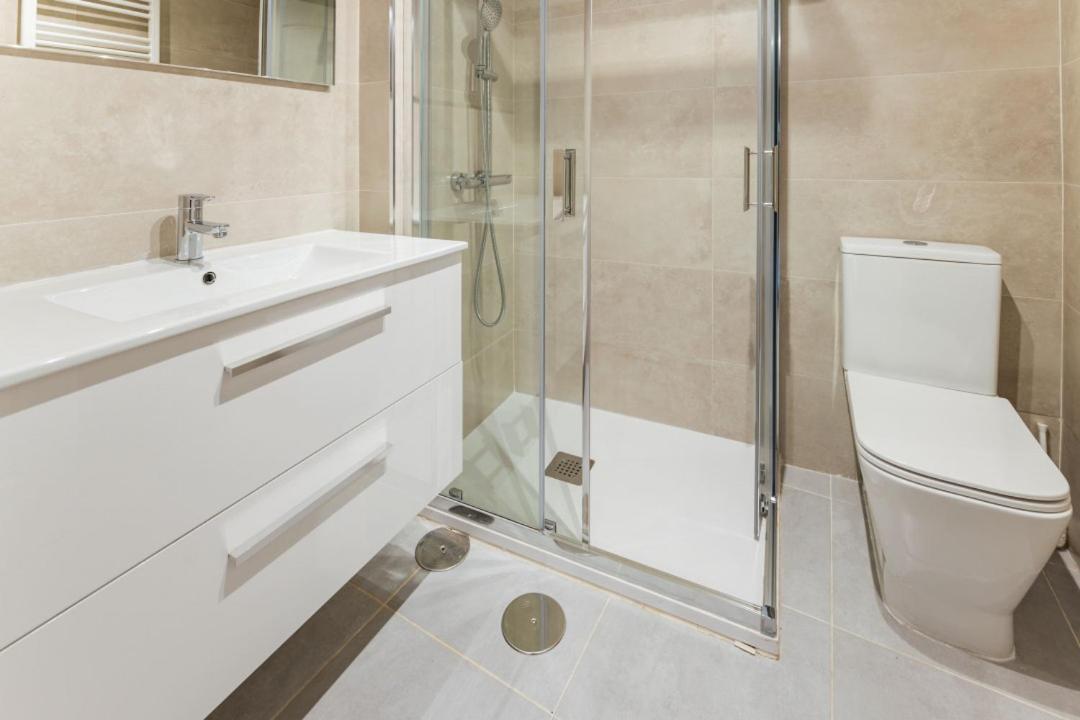 3 Bedrooms 2 Bathrooms Furnished - Sol - Bright - Mintystay Apartamento *