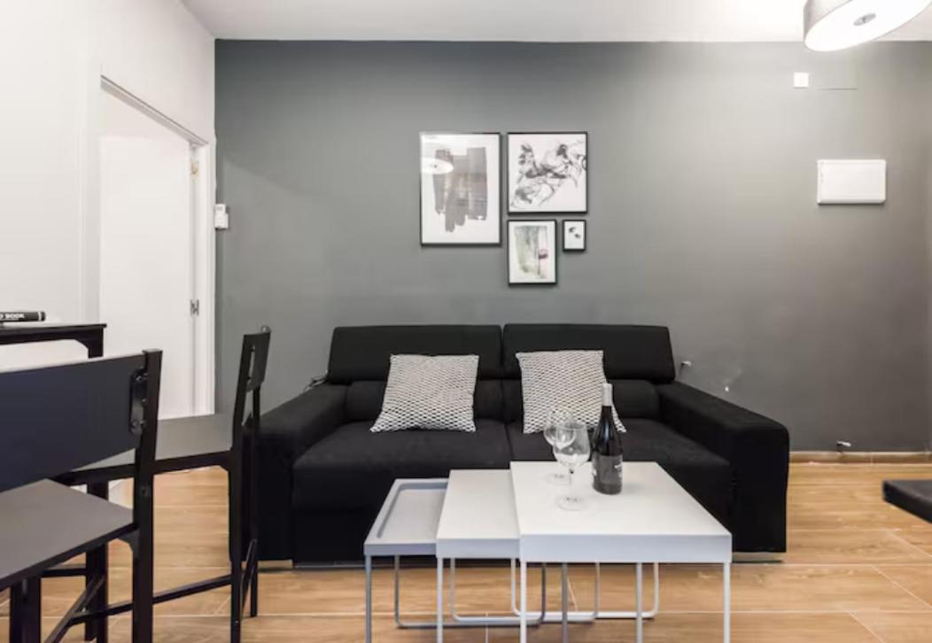 Modern Wterrace-1bedroom 1bathroom-lavapies Apartment Madrid