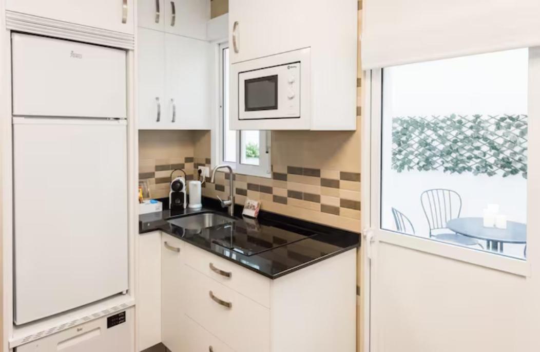 Apartment Modern Wterrace-1bedroom 1bathroom-lavapies *