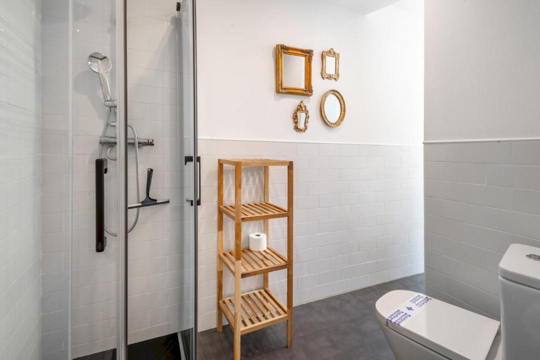 1 Bedroom 1 Bathroom Furnished - Salamanca - Brigth - Mintystay Apartment *