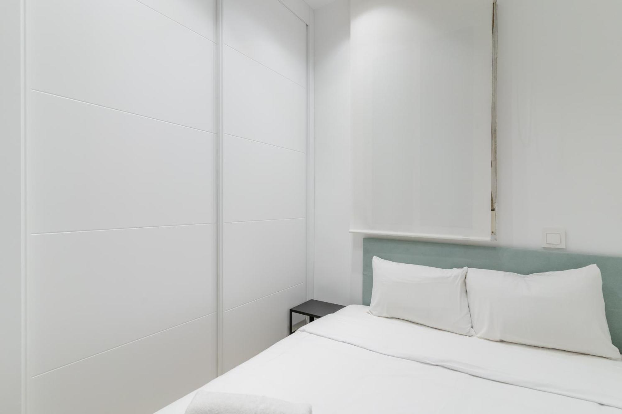 Modern And Cozy-1bedroom 1bathroom-azca Apartment