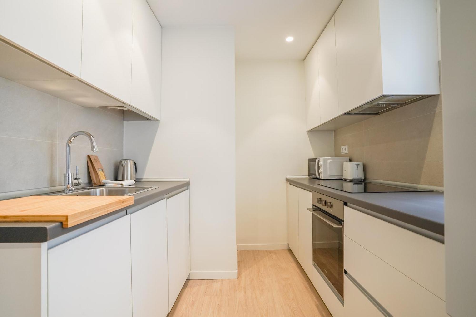 Bright Modern - 2bedrooms 1bath - Delicias