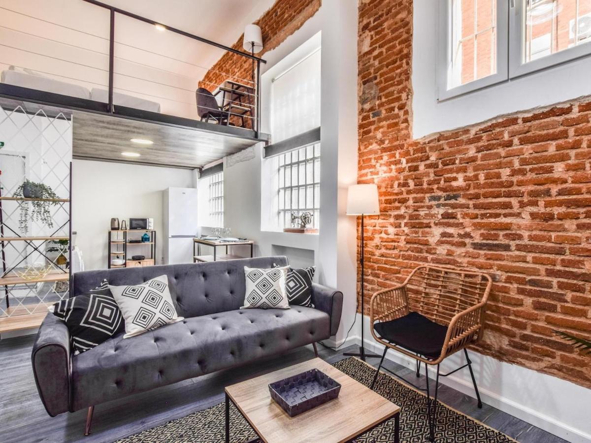 Lofts Reformados En El Bernabeu Apartment