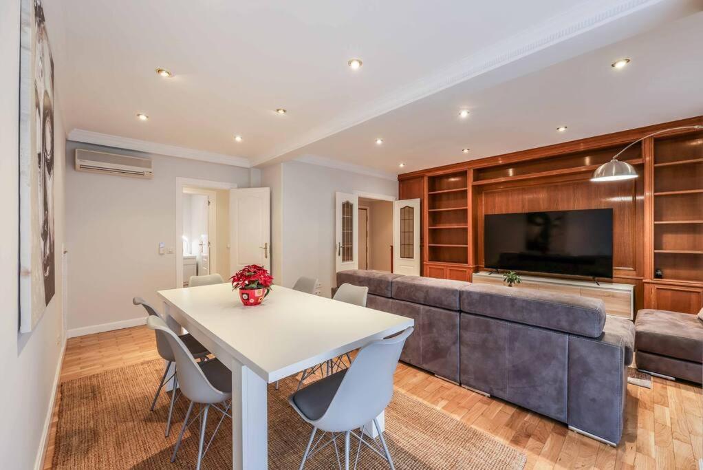 Global Homes - Luxury Retiro