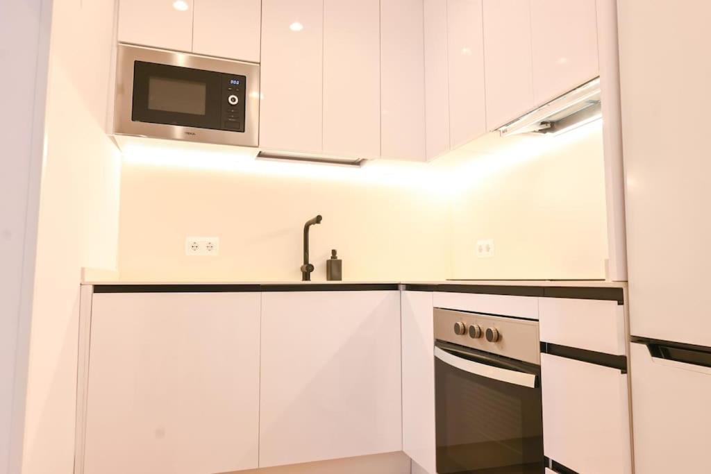 Apartment For Centro Temporal Entero Mdp61 Madrid