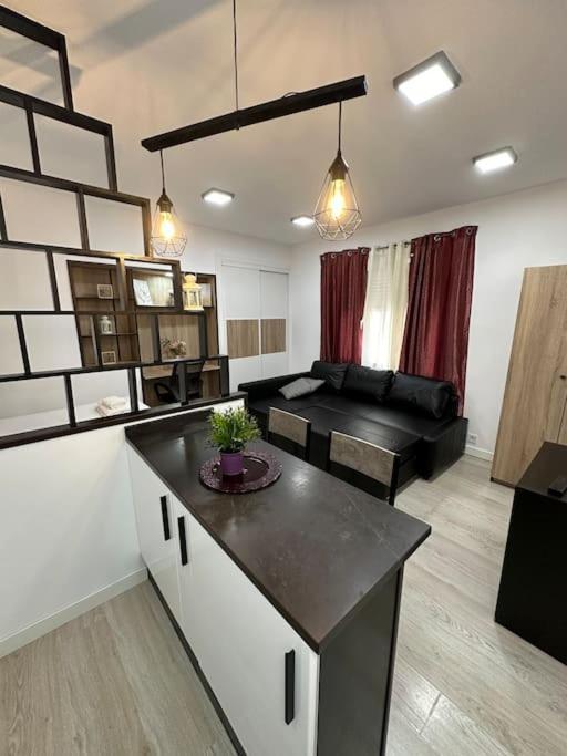 Apartment Cozy For 4 Pax In Gran Via - M1 *