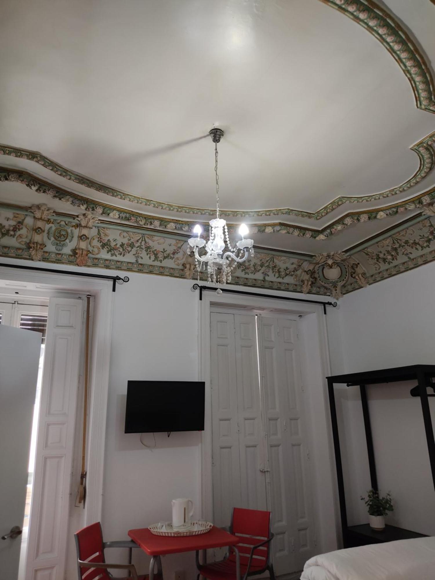 Pensión Grand Via House 3*