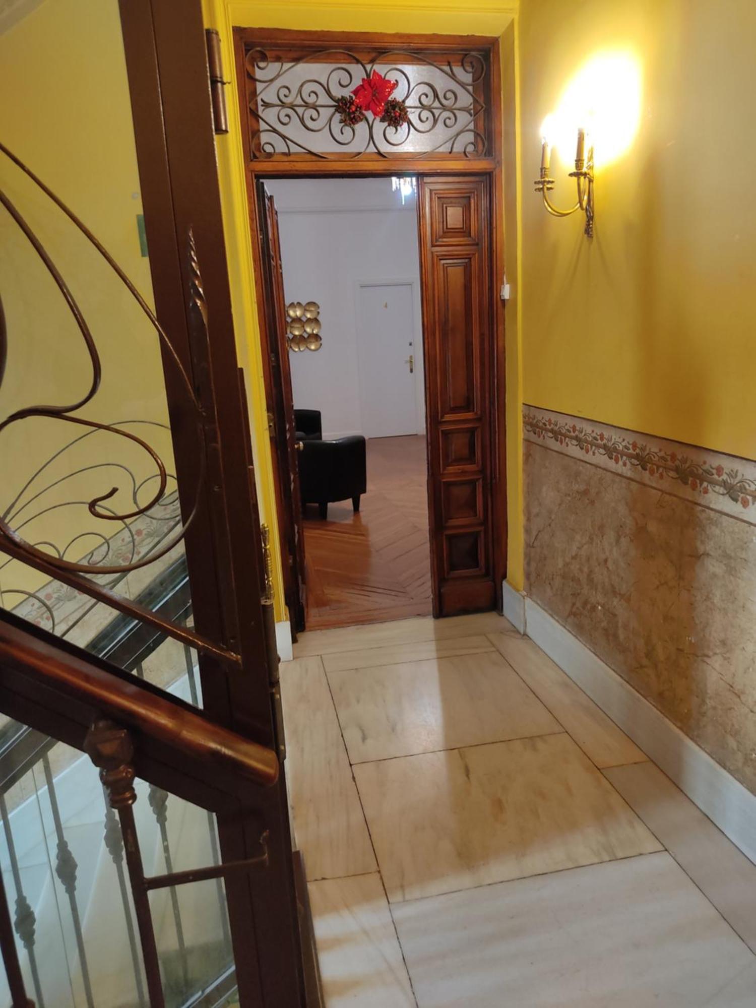 Grand Via House 3* Madrid