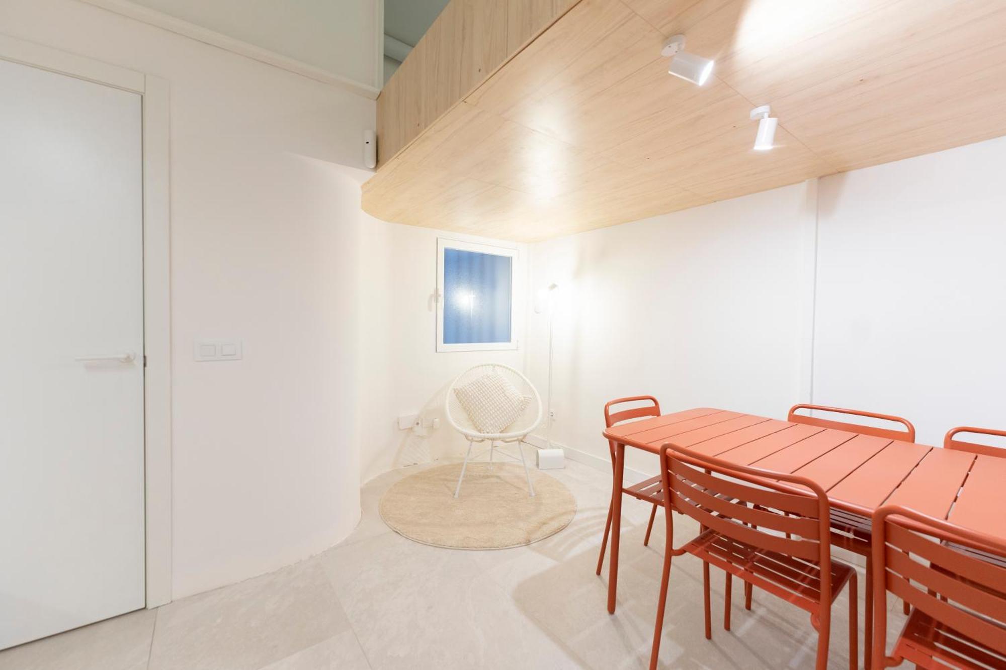 Cozy Triplex En Malasana Apartment *