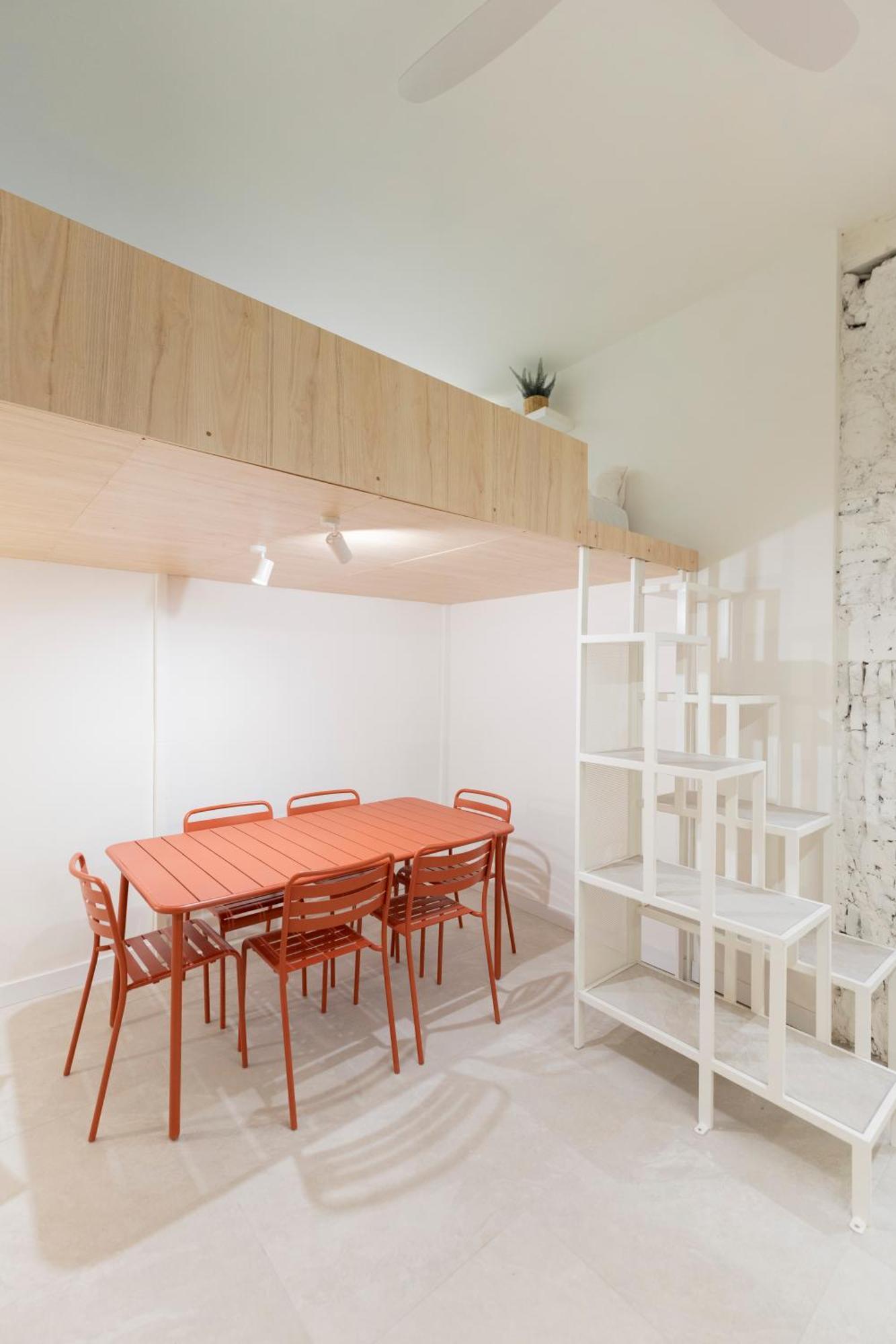 Cozy Triplex En Malasana Apartment *