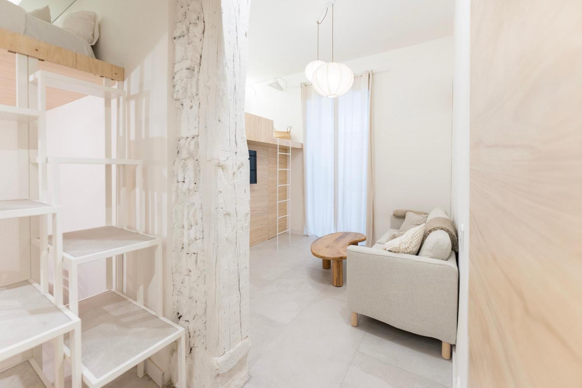 Cozy Triplex En Malasana Apartment