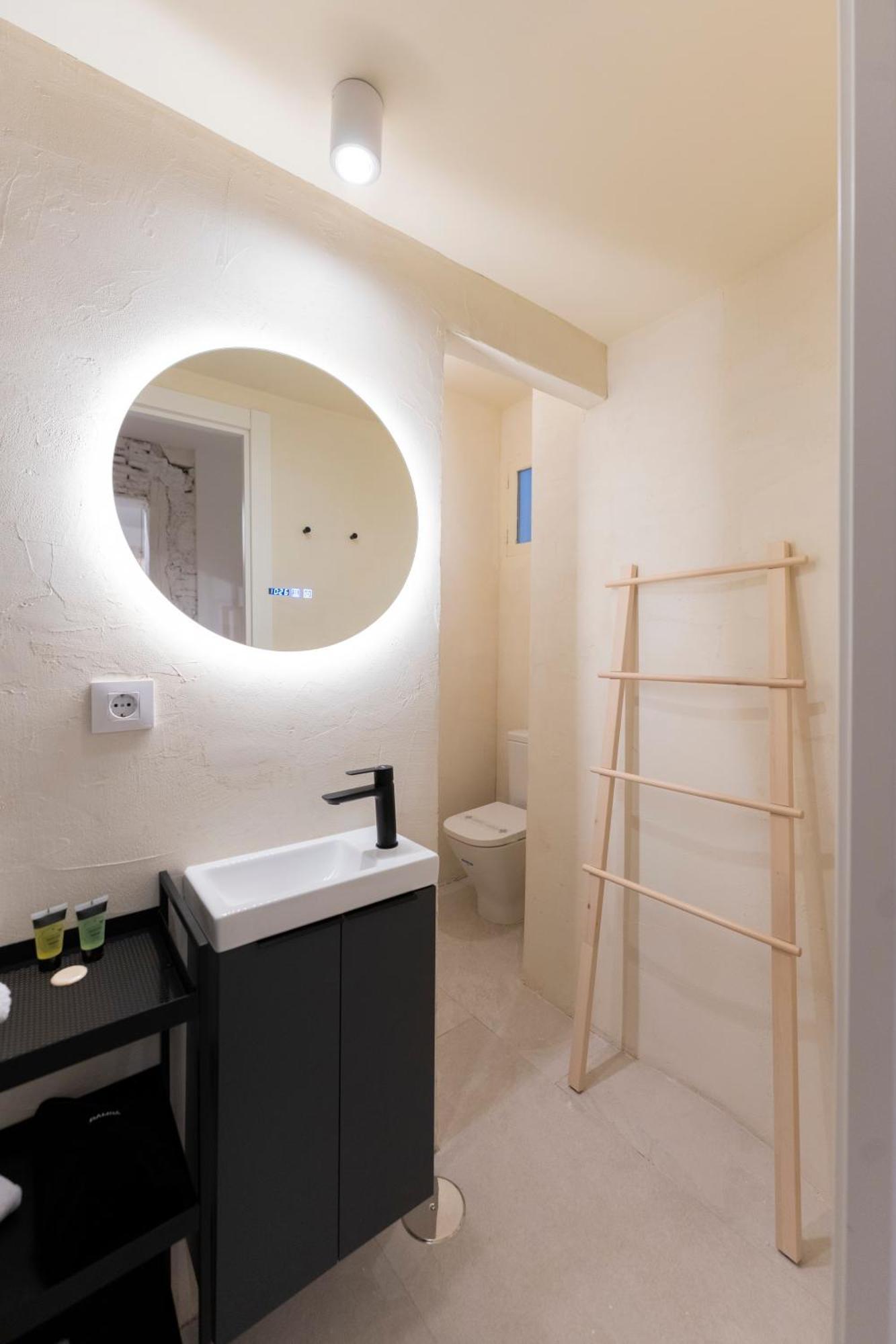 Cozy Triplex En Malasana Apartment *