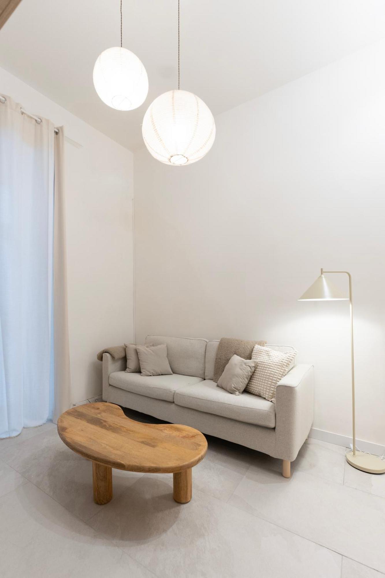 Cozy Triplex En Malasana Apartment