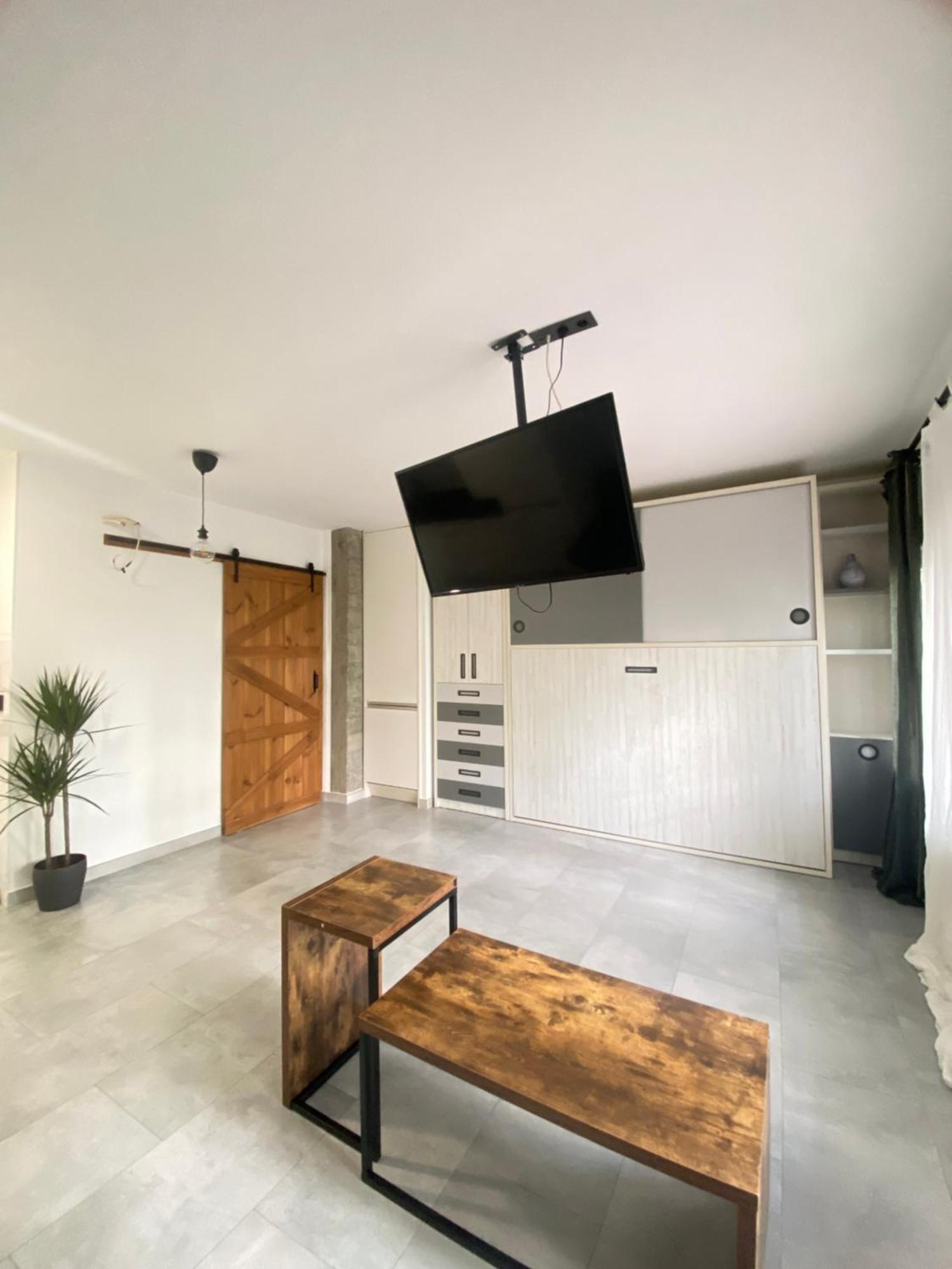 Centrico, Luminoso Y Equipado Apartamento Madri