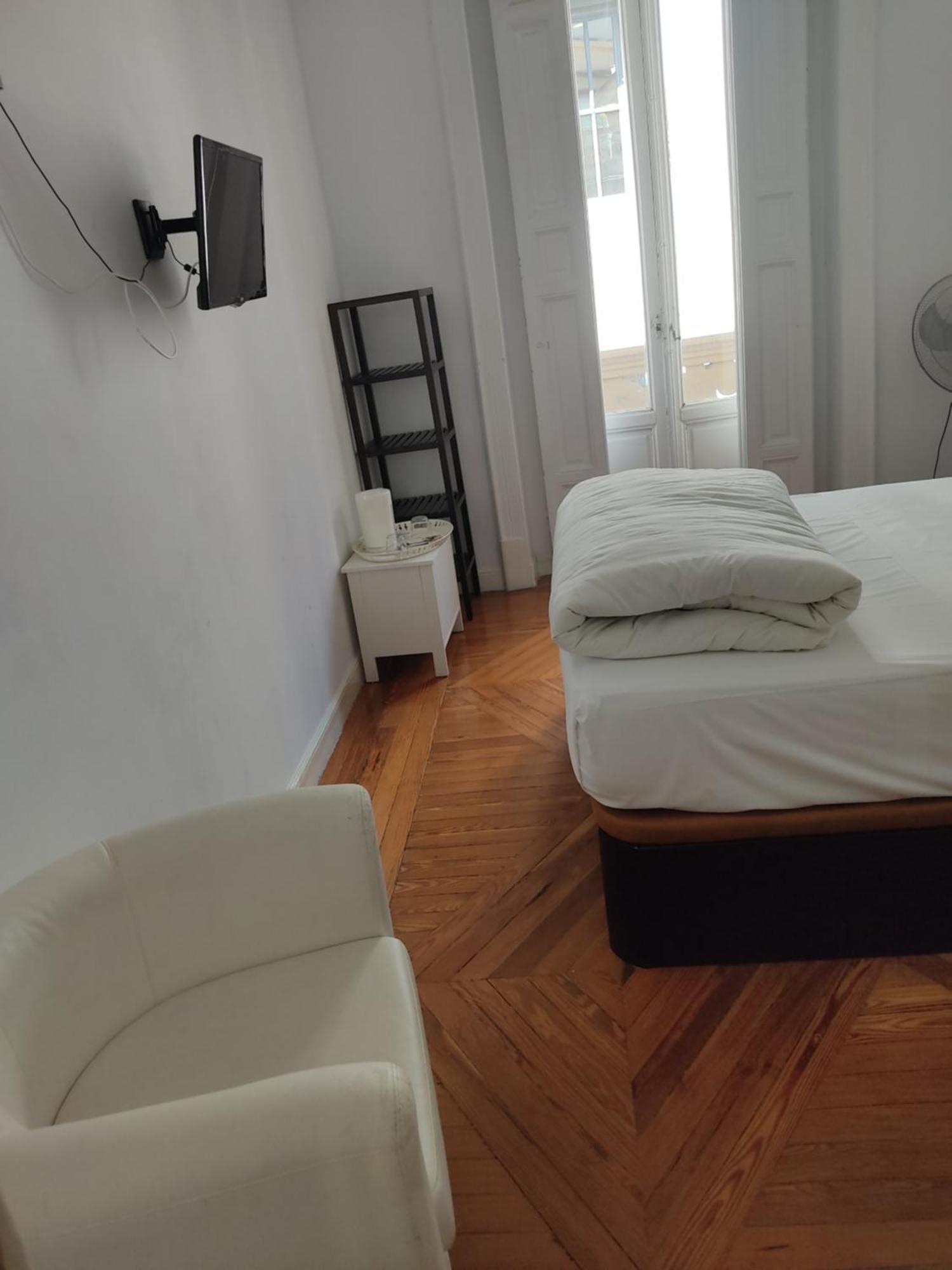 Grand Via House