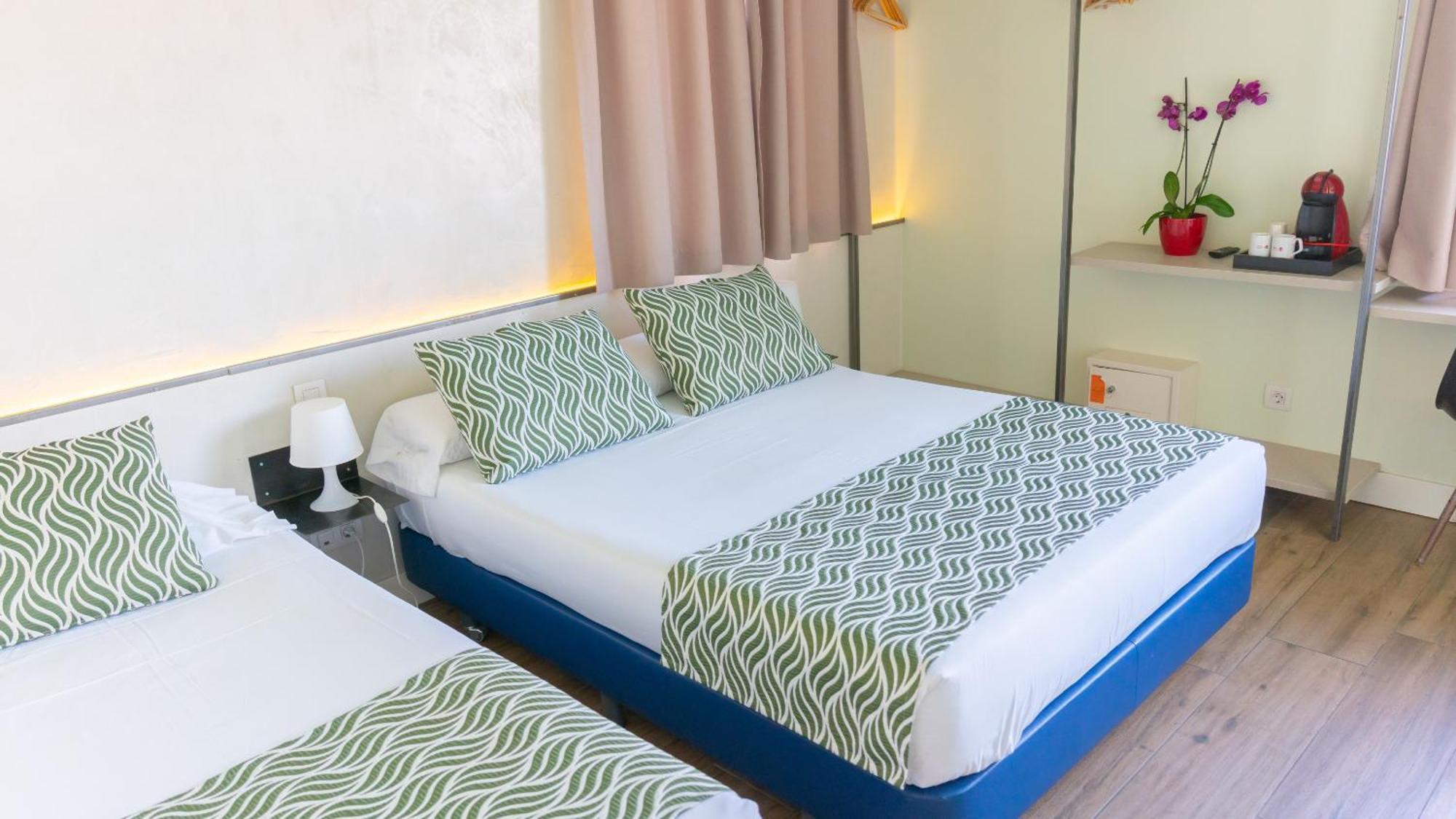 Albergue Charlotte-gran Via *