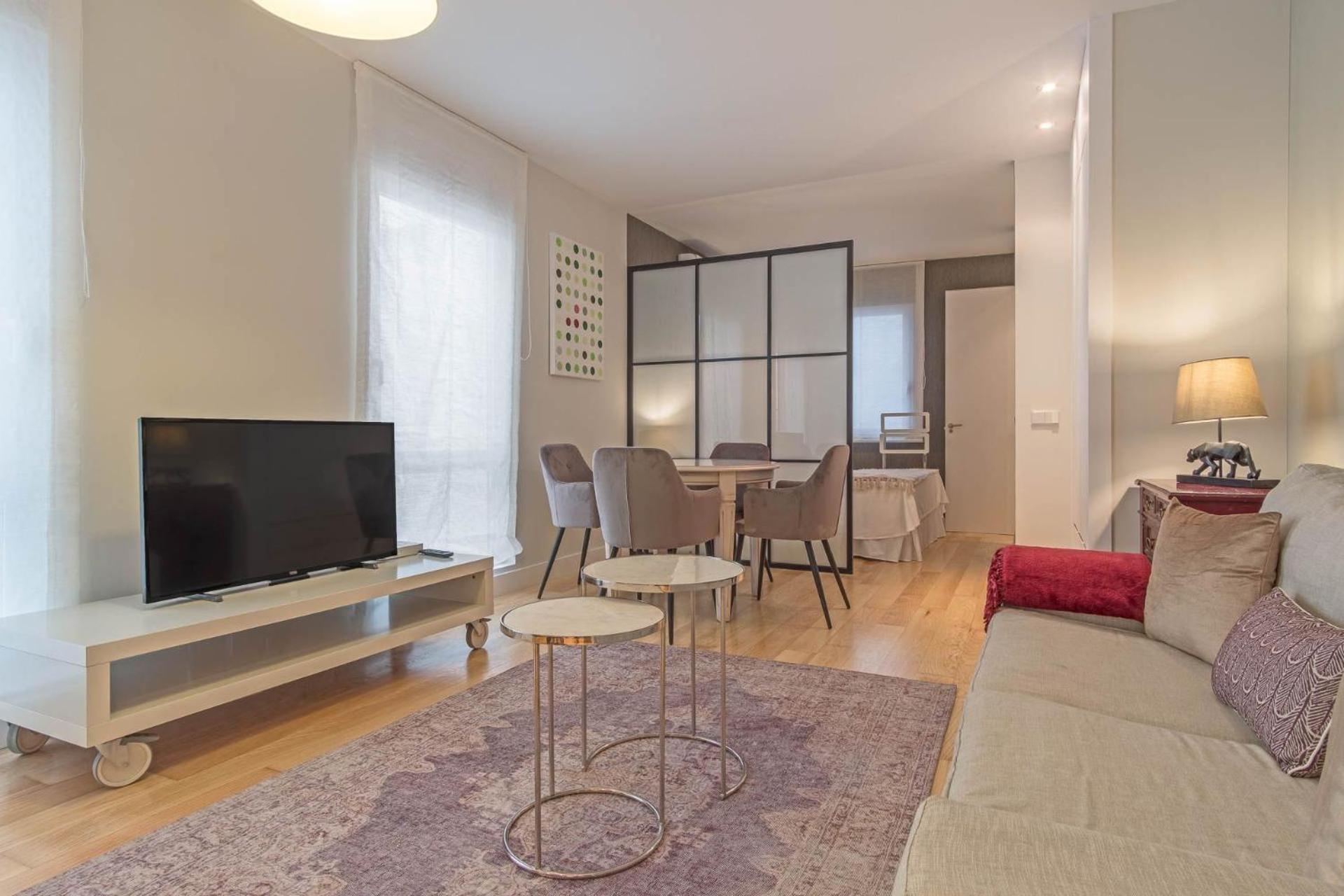 Loft En Barrio Latina La Latina Vii Apartment *