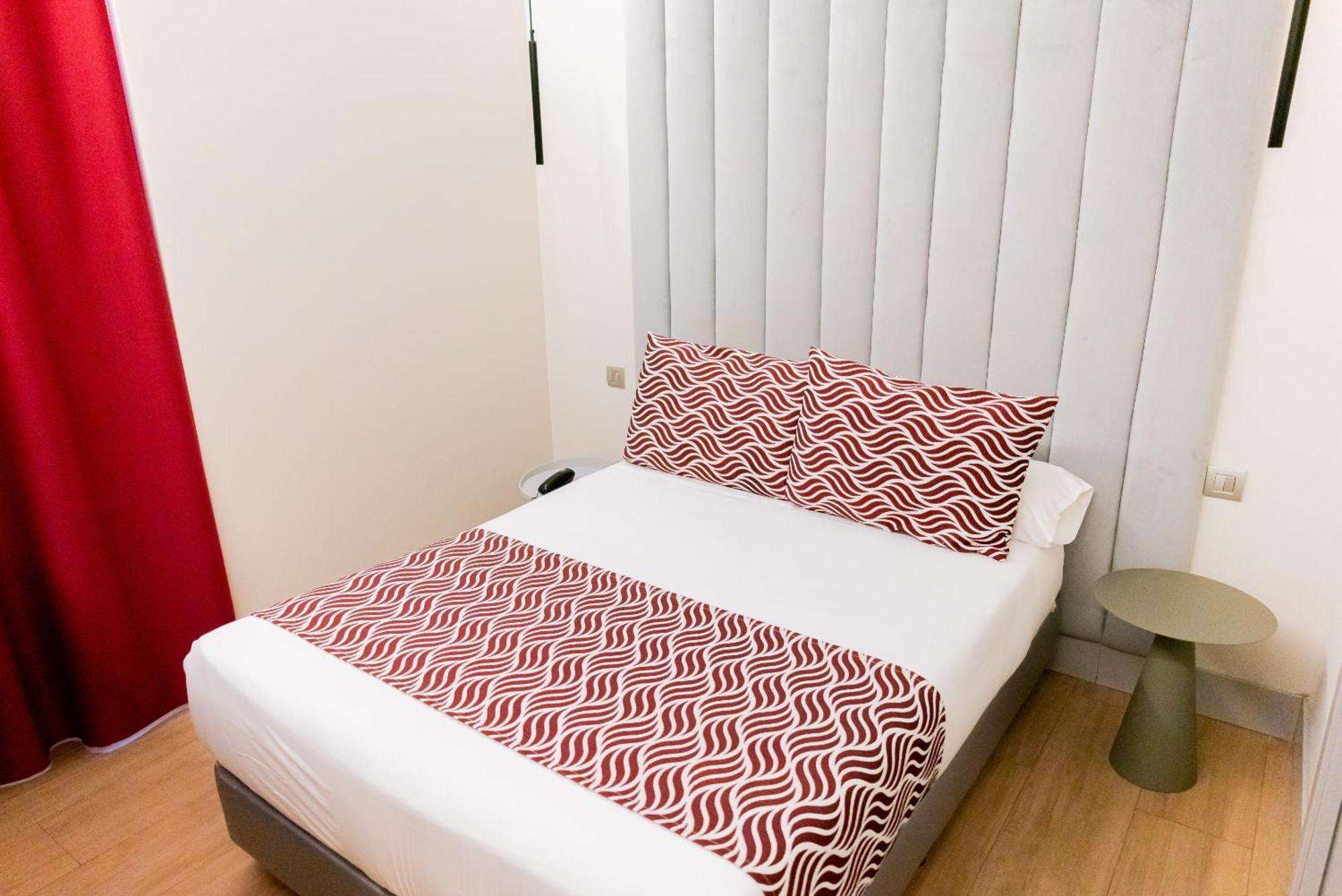Hostel Juliette-gran Via