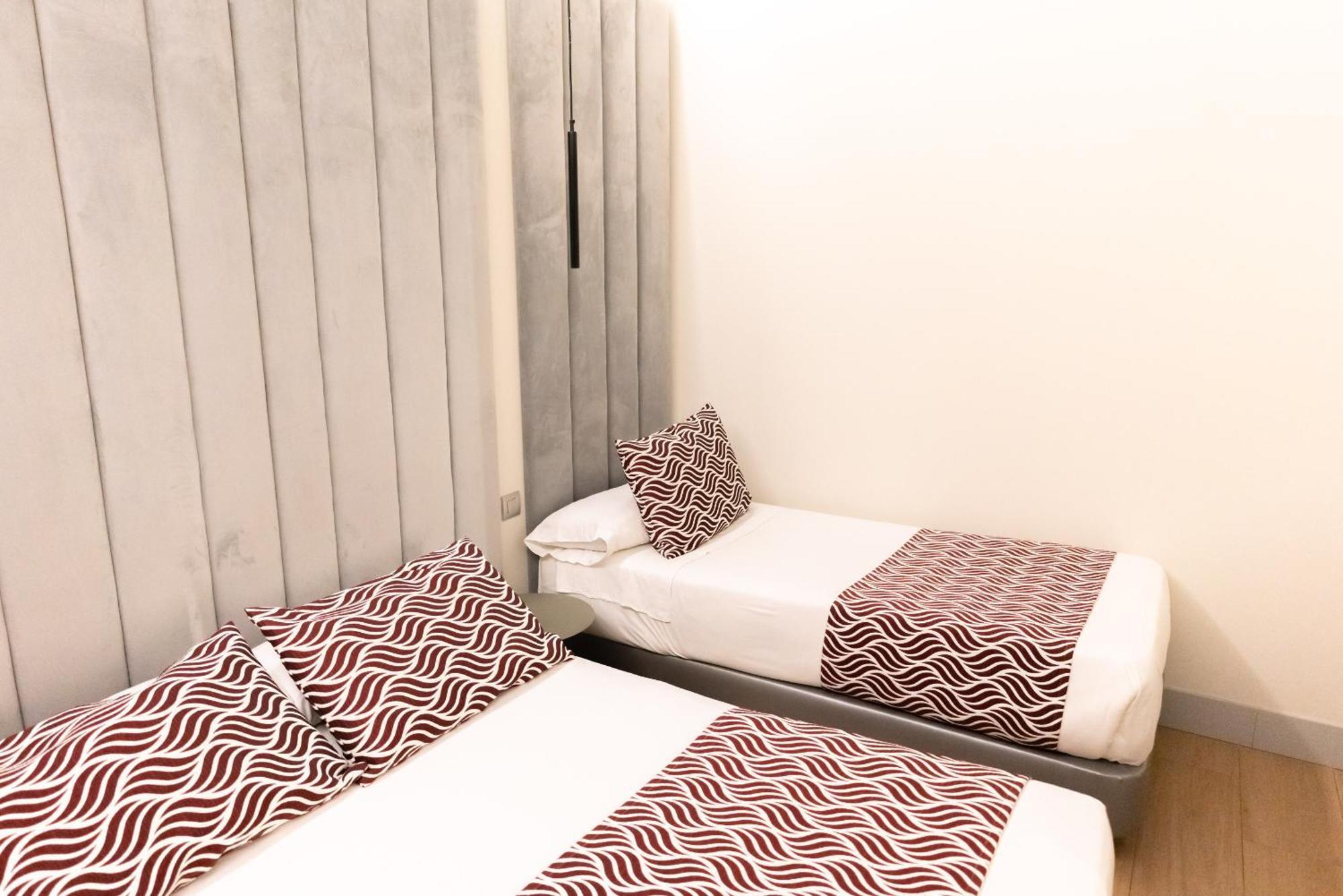 Juliette-gran Via Hostel