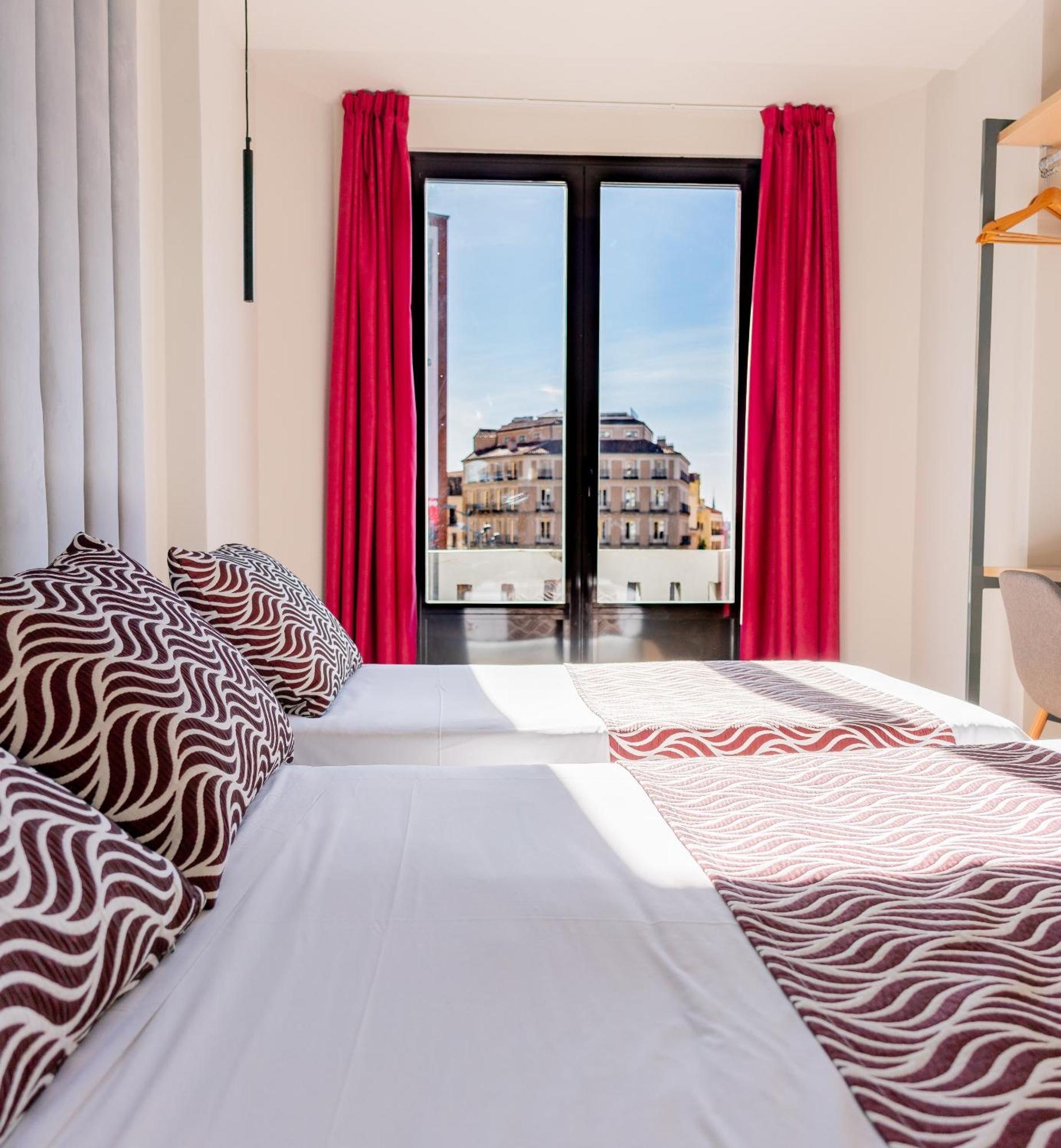 Hostel Juliette-gran Via