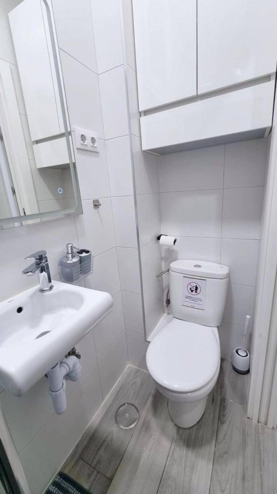 Renovado Apartamento En Delicias By Bebalmy * Madrid