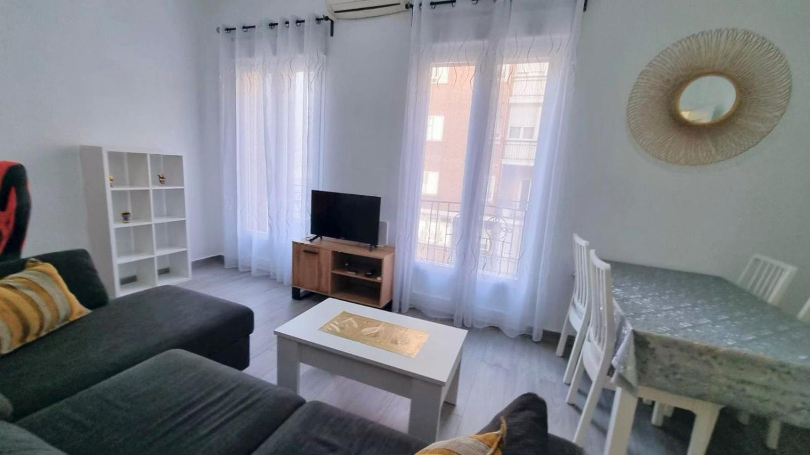 Apartment Renovado Apartamento En Delicias By Bebalmy